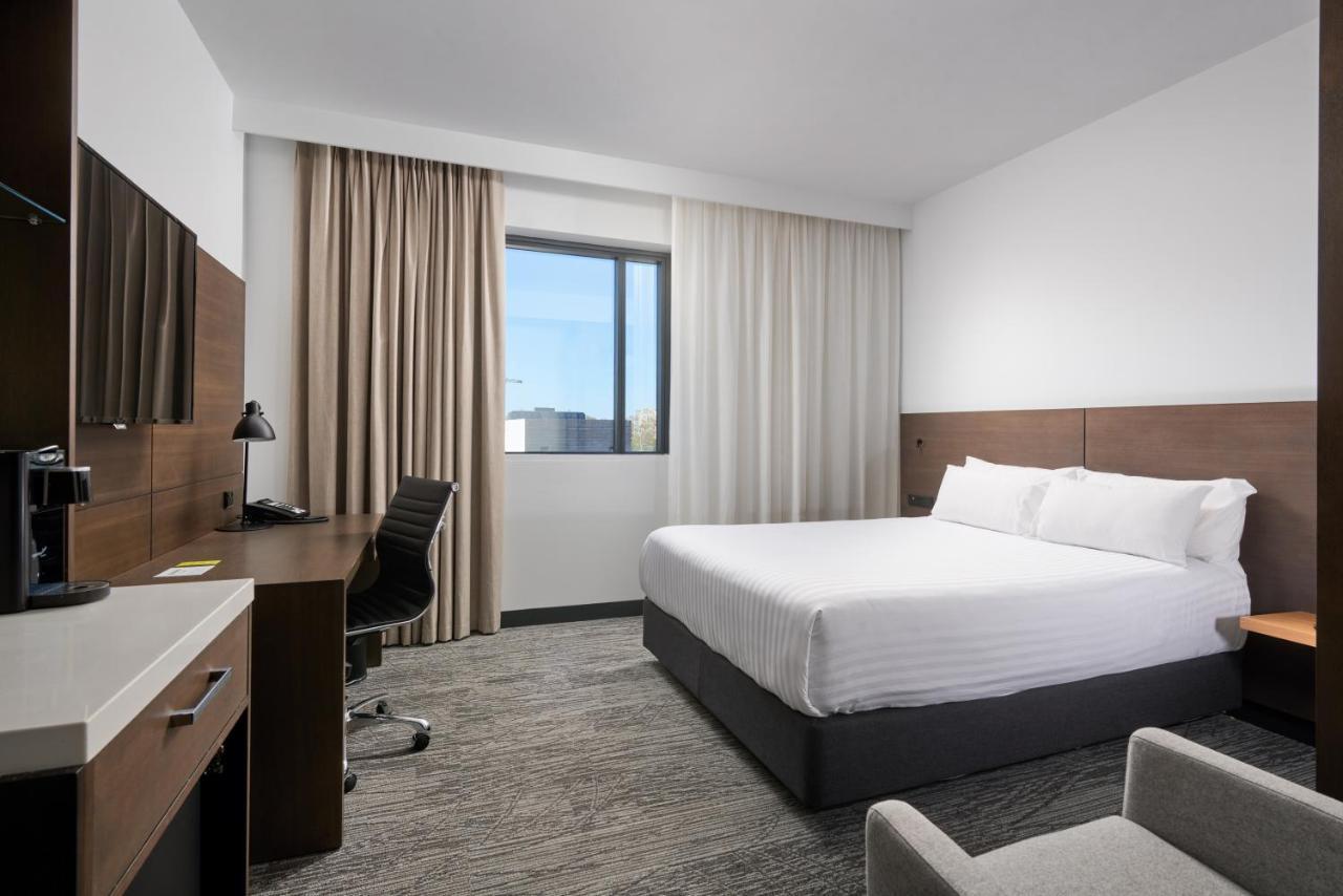 West By Ihg Hotel 4*