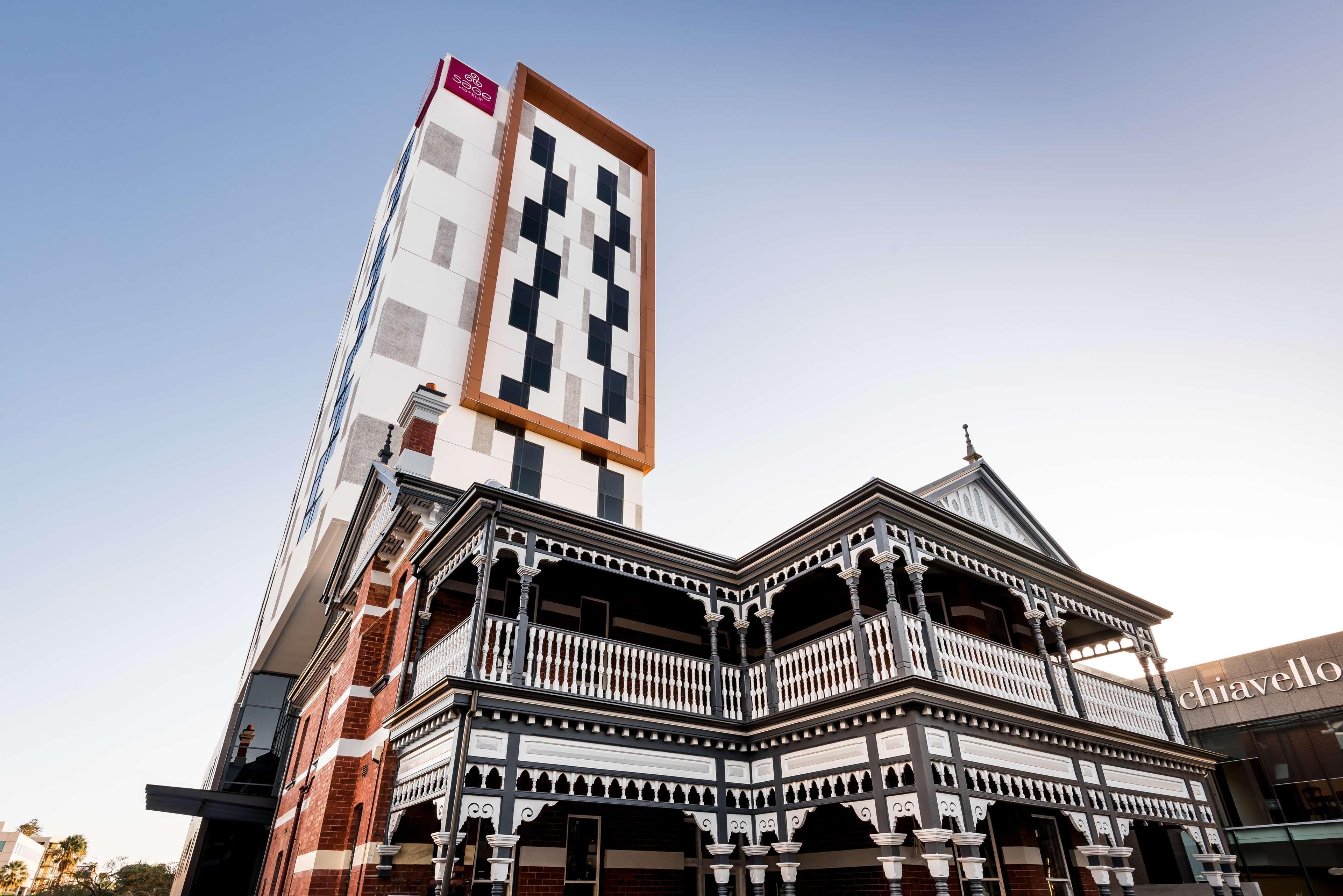 Hotel West By Ihg